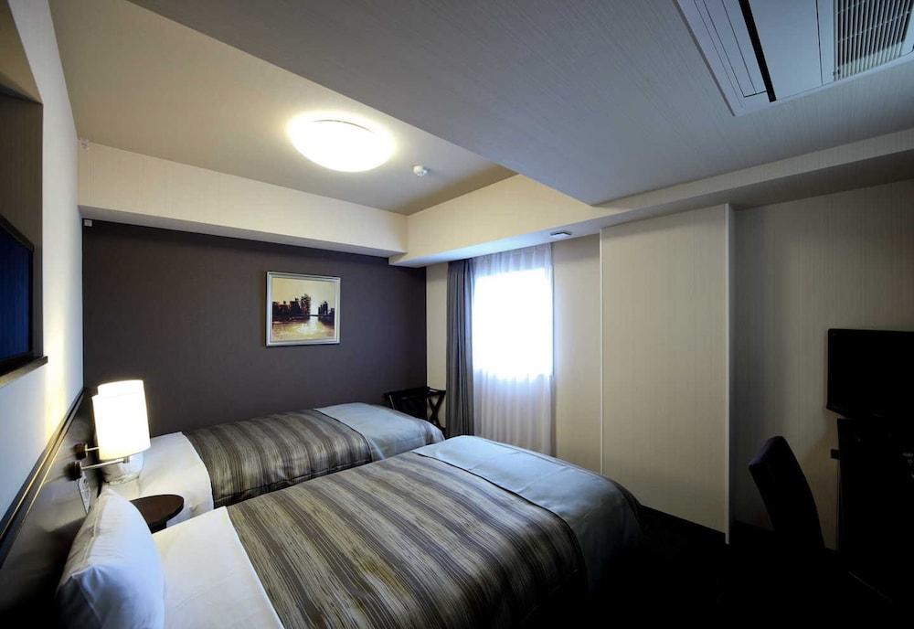 Hotel Route-Inn Niigata Nishi Inter מראה חיצוני תמונה